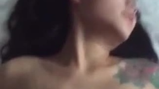 刺青女 刺青女