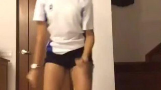 Look at the legs on this 14 year old girl! Look at the legs on this 14 year old girl!