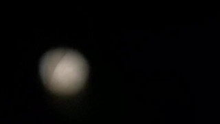 冒死偷拍隔壁房客女友泡澡的視頻。她身材屬於嬌小玲瓏類。 #偷拍 #房客 #smallsize 喜欢 冒死偷拍隔壁房客女友泡澡的視頻。她身材屬於嬌小玲瓏類。 #偷拍 #房客 #smallsize 喜欢