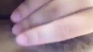 침 묻혀서 자위하기 침 묻혀서 자위하기