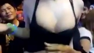 這是在越南?! 這是在越南?!