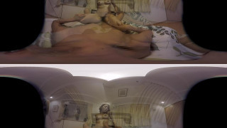 嫩白淫蕩大波少女任你玩 嫩白淫蕩大波少女任你玩