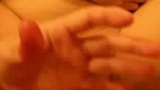 香港自拍處女被插破血淋淋哀哀叫 香港自拍處女被插破血淋淋哀哀叫