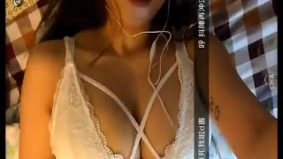 港女大波妹lulumlulu