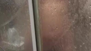 港女NATALIE沖涼自拍 1