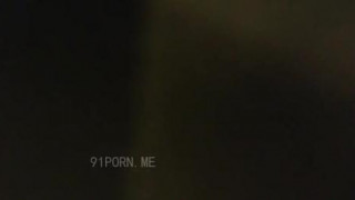 [自拍微露]不想拍臉的大學女友！今天心情好居然願意：老公～給你顏射喔！（有影）