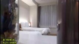三上悠亜 こんなところでパコパコ!?人に見られてドキドキ! 三上悠亜 こんなところでパコパコ!?人に見られてドキドキ!