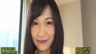 卵羽野野しず 卵羽野野しず
