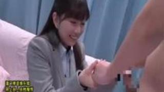 【マジックミラー号】童貞オッサンに初体験をプレゼントする真面目で可愛いOLさん