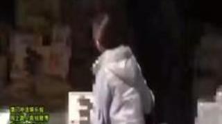 買い物帰りにナンパされて車内に連れ込まれた素人の奥さんがちんこを咥えて濃厚精子をぶっかけられ悶絶 買い物帰りにナンパされて車内に連れ込まれた素人の奥さんがちんこを咥えて濃厚精子をぶっかけられ悶絶