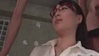 桜井ココナは3人組でクソを崇拝する 桜井ココナは3人組でクソを崇拝する