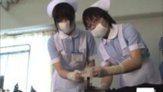 ラテックス手袋での看護師の治療 ラテックス手袋での看護師の治療