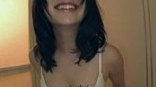 驚くほどかわいい十代のファックとバスルームのHD +で彼女の男を吹きます 驚くほどかわいい十代のファックとバスルームのHD +で彼女の男を吹きます