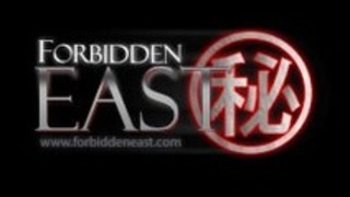 大学の制服を着たアジアの若い甘い彼女のパンティーを介して猫と遊びます 大学の制服を着たアジアの若い甘い彼女のパンティーを介して猫と遊びます