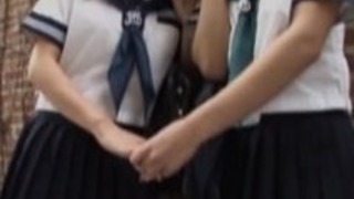 日本のユリのくすぐるマッサージ 日本のユリのくすぐるマッサージ