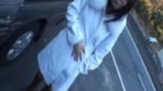 リンゴ赤いアジアの人形は素敵です リンゴ赤いアジアの人形は素敵です