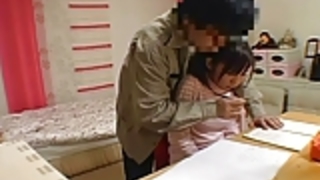 秘密のビデオ女の子の学生吸い巨根