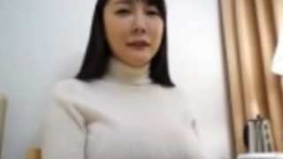 平日の昼下がり、都市近郊の公園で爆乳専業主婦ナンパダメダメ言いながら久しぶりのSEXを堪能巨大なおチ○チ○の激ピストンに大きなおっぱいを揺らしながら絶叫中出しSEX羽生ありさ小峰ひなた