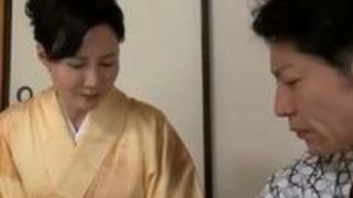 【赤坂ルナバイブオナニー】スケベなエロい五十路の女将熟女の、赤坂ルナのバイブオナニープレイがエロい!!