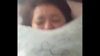 めっちゃ臭いまんこの女子大生に手マン