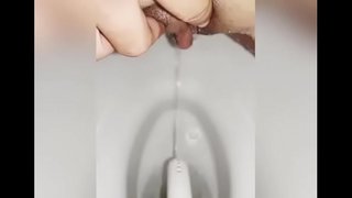 ウォシュレットにクリあてた(> <) ウォシュレットにクリあてた(> <)