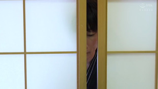 美人女将の超絶ベロキス全身リップと中出しセックス付きGo To 温泉宿泊プラン 辻井ほのか