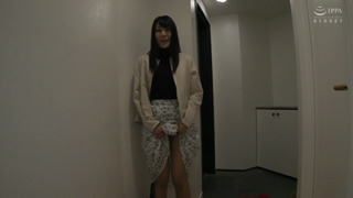 110akdl-087 【東京女子】お仕事帰りに出演！ 深夜までチ○コを咥え込むドスケベOLちゃん 急遽3Pしたいとおねだり ＃M女子 ＃フェラ好き ＃即イキ痙攣 かなで26歳