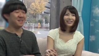 MM号で童貞くんのチンポを不憫に思ったお姉さんが仕方なく筆おろしパコ MM号で童貞くんのチンポを不憫に思ったお姉さんが仕方なく筆おろしパコ