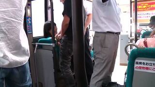 由愛可奈ちゃんがバスに乗ってきたらイラマ顔射レイプは当然ですw 由愛可奈ちゃんがバスに乗ってきたらイラマ顔射レイプは当然ですw