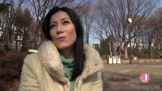 綺麗な顔立ちの熟女にエッチなおもちゃを渡してモニタリング、熟れた身体をうねらせて感じまくる姿が股間にくる! 綺麗な顔立ちの熟女にエッチなおもちゃを渡してモニタリング、熟れた身体をうねらせて感じまくる姿が股間にくる!