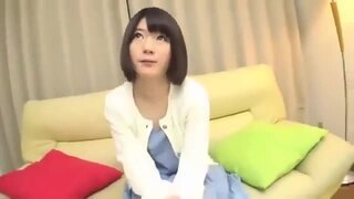 ショートカットの童顔娘の腰を掴んで壊れるまでガン突きしてザーメン中出し ショートカットの童顔娘の腰を掴んで壊れるまでガン突きしてザーメン中出し