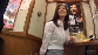飲み屋さんで出会ったすげえ美人でスタイルも抜群なOLをナンパ、ホテルに連れ込み口説いてハメ撮り