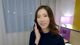 ファーストクラス絶品妻ナンパ 連続イカセFUCK 生中出し10 ファーストクラス絶品妻ナンパ 連続イカセFUCK 生中出し10