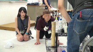 SVDVD-750 ついに口説けた!ハメられてAVデビューしてしまったサディスティックヴィレッジの女AD SVDVD-750 ついに口説けた!ハメられてAVデビューしてしまったサディスティックヴィレッジの女AD